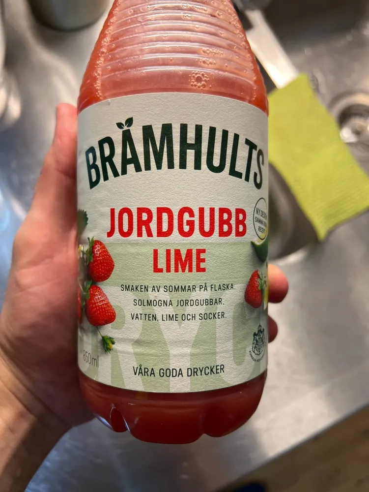 Jordgubb Lime Juice
