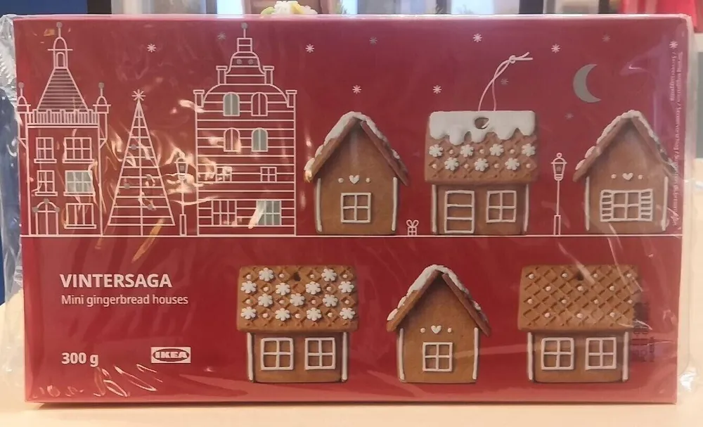 Mini gingerbread houses