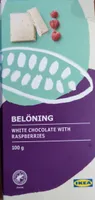 Chocolat blanc avec des framboises