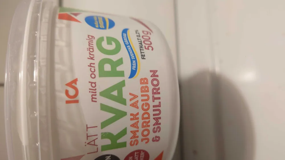 Lätt Kvarg Jordgubb