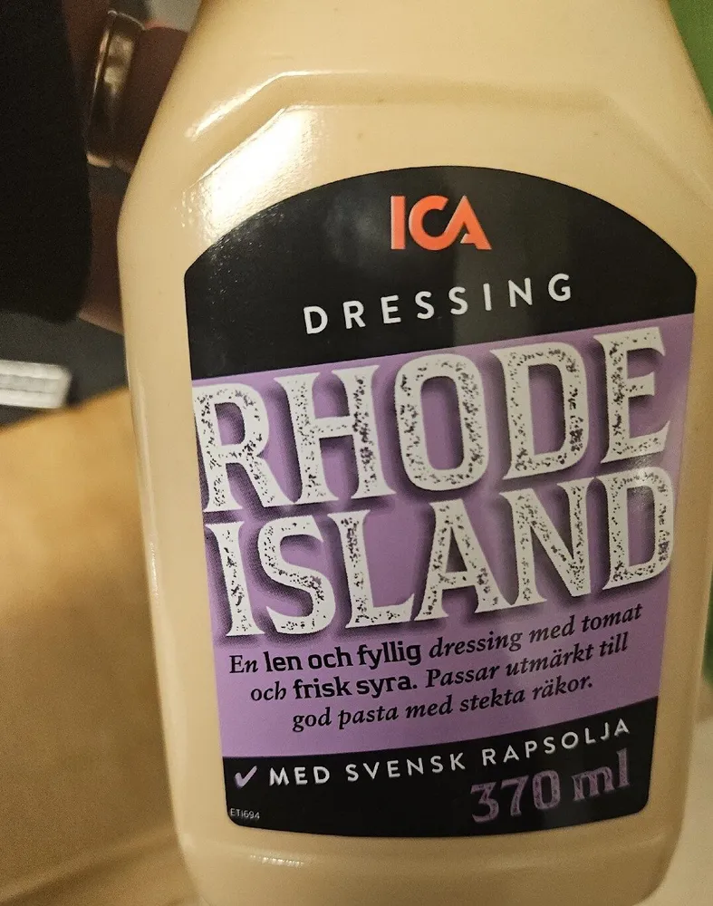 Dressing Rhode Islang