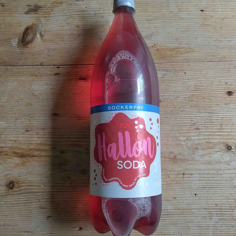 Sockerfri hallonsoda