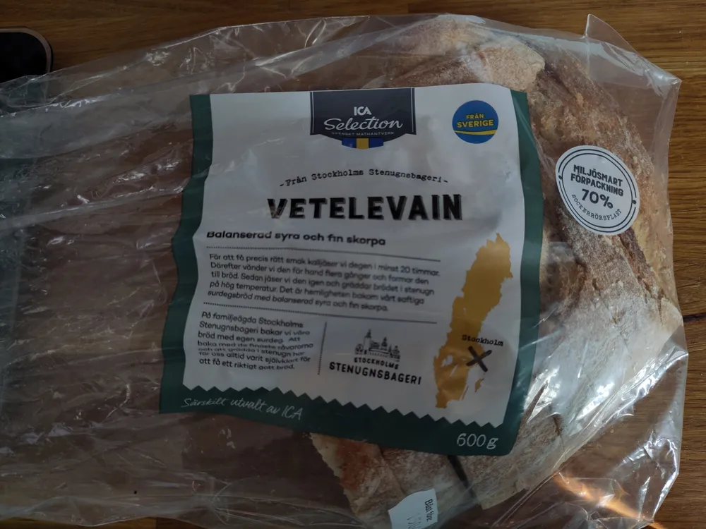 Sursegsbröd av vete