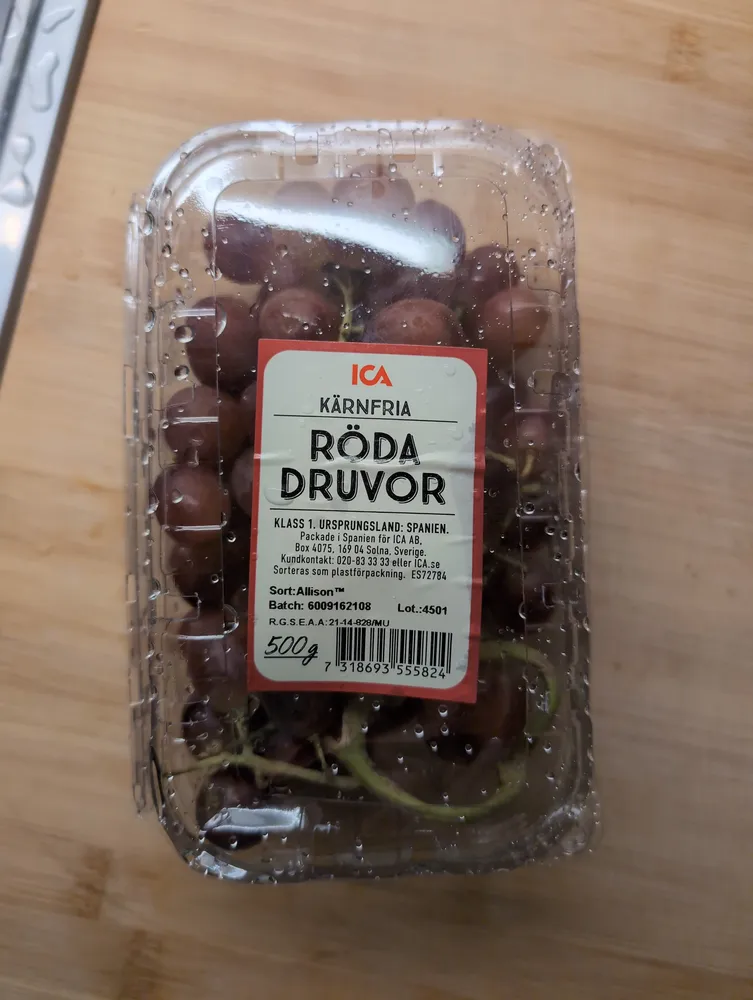 Kärnfria röda druvor