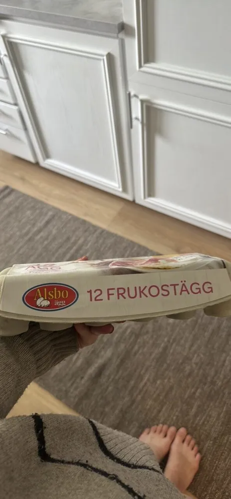 12 Ägg