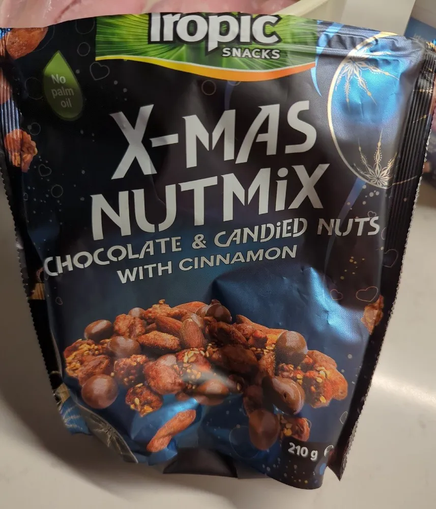 X-mas Nutmix Chocolate & Candied Nuts With Cinnamon