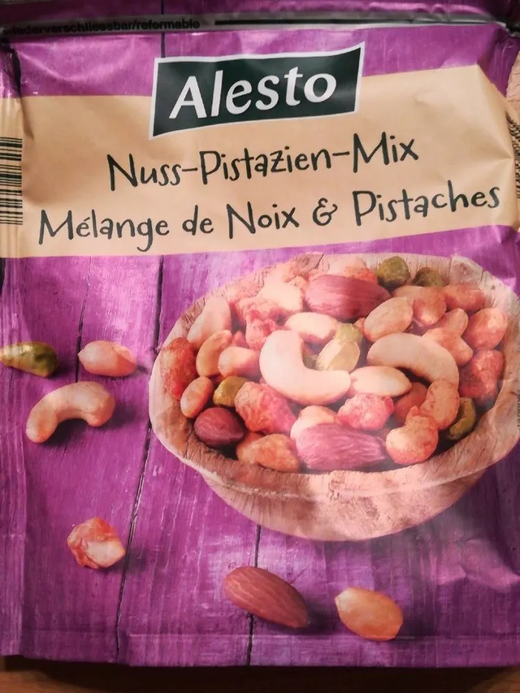 Melange de noix et pistaches