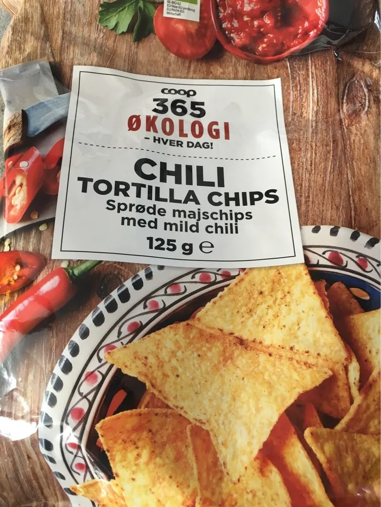 Chili totilla chips