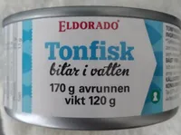 Tonfisk bitar i vatten