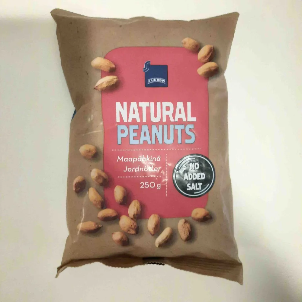 Natural peanuts