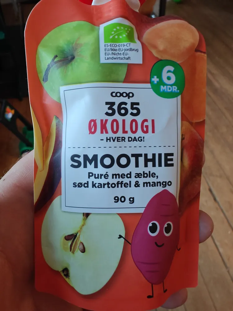 Smoothie puré med æble, sød kartoffel & mango