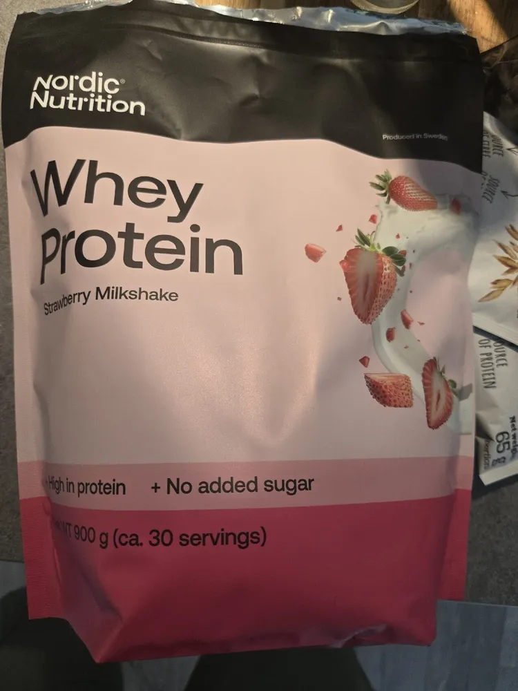 Whey Protein Strawberry Milkshake