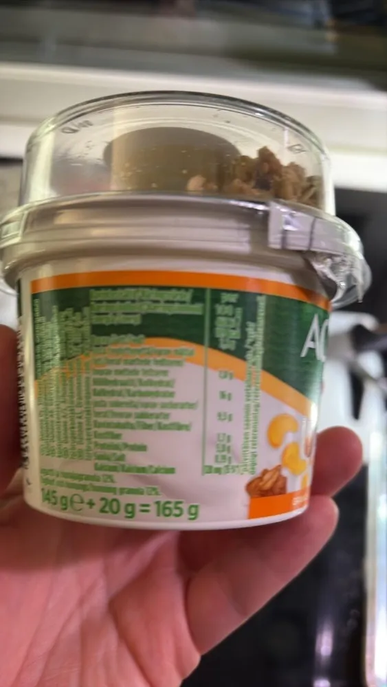 Activia fiber mix&go granola with honey