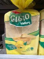 Gusto Wafers With Lemon Cream Filling
