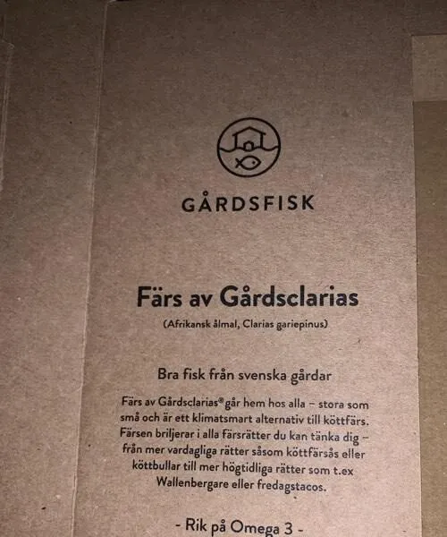 Färs av Gårdsclarias