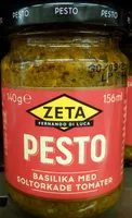Pesto basilika med soltorkade tomater