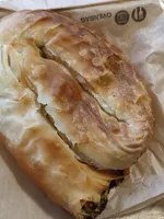 Burek spenat&ost
