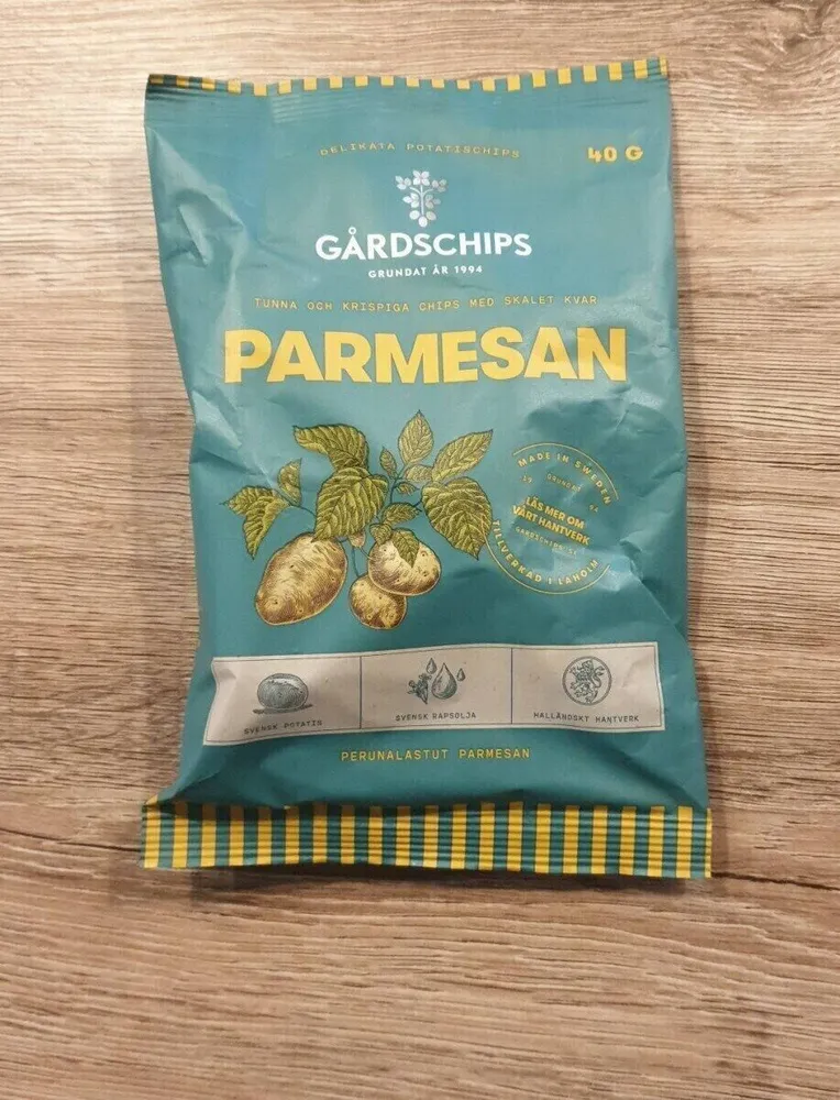 Potatischips Parmesan