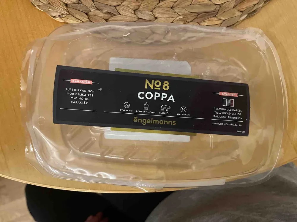 N°8 Coppa