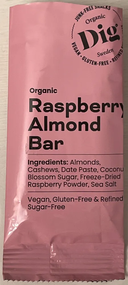Raspberry Almond Bar