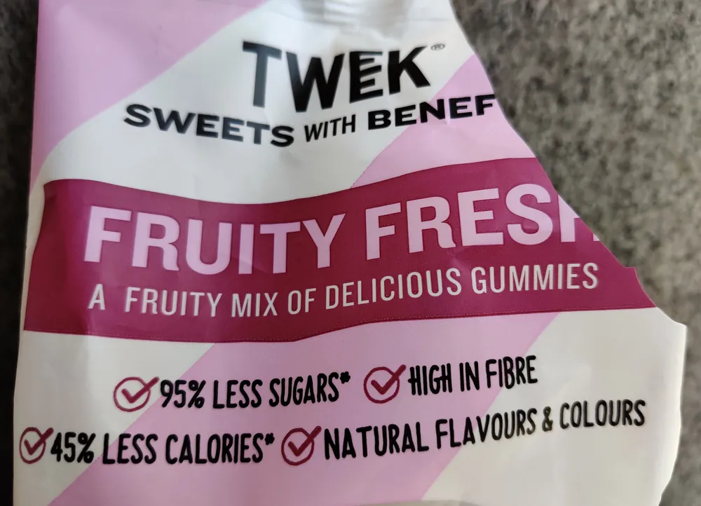 Tweek fruit gummies