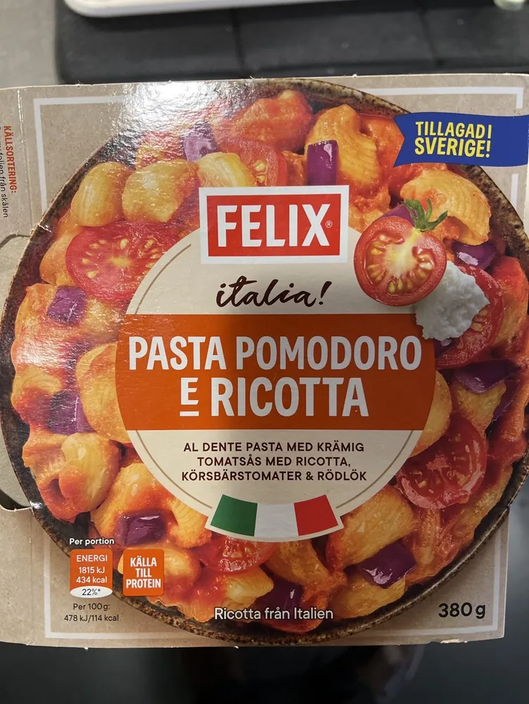 Pasta Pomodoro E Ricotta