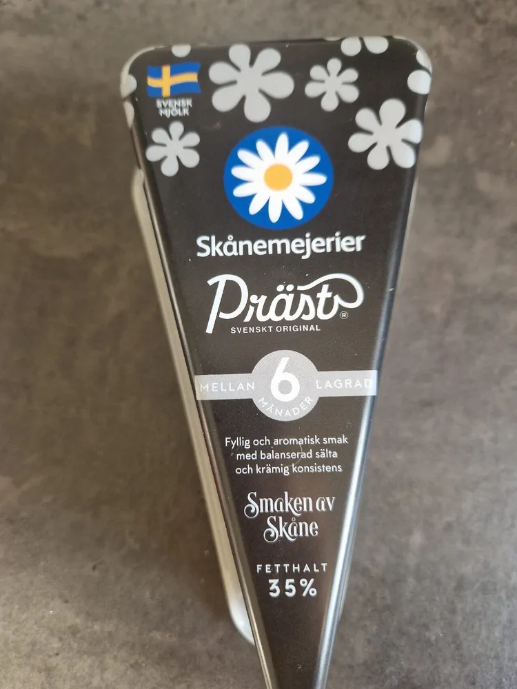 Prästost