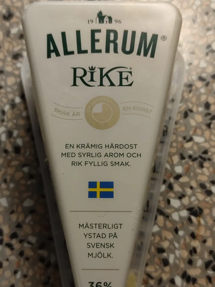 Hårdost