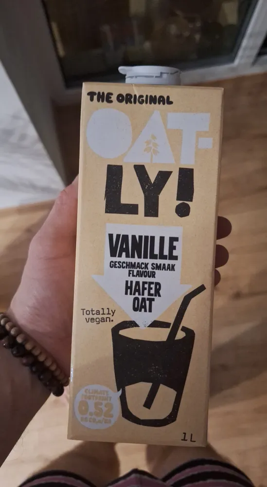 OATLY! VANILLE FLAVOUR OAT
