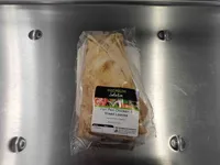 Peri Peri Chicken & Mixed Leaves on a White Flat Bread