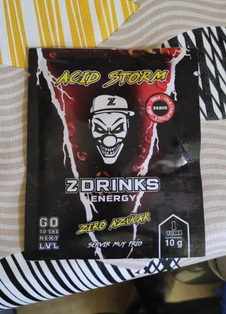 Z drinks cola