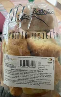 Mini croissant relleno de trufa