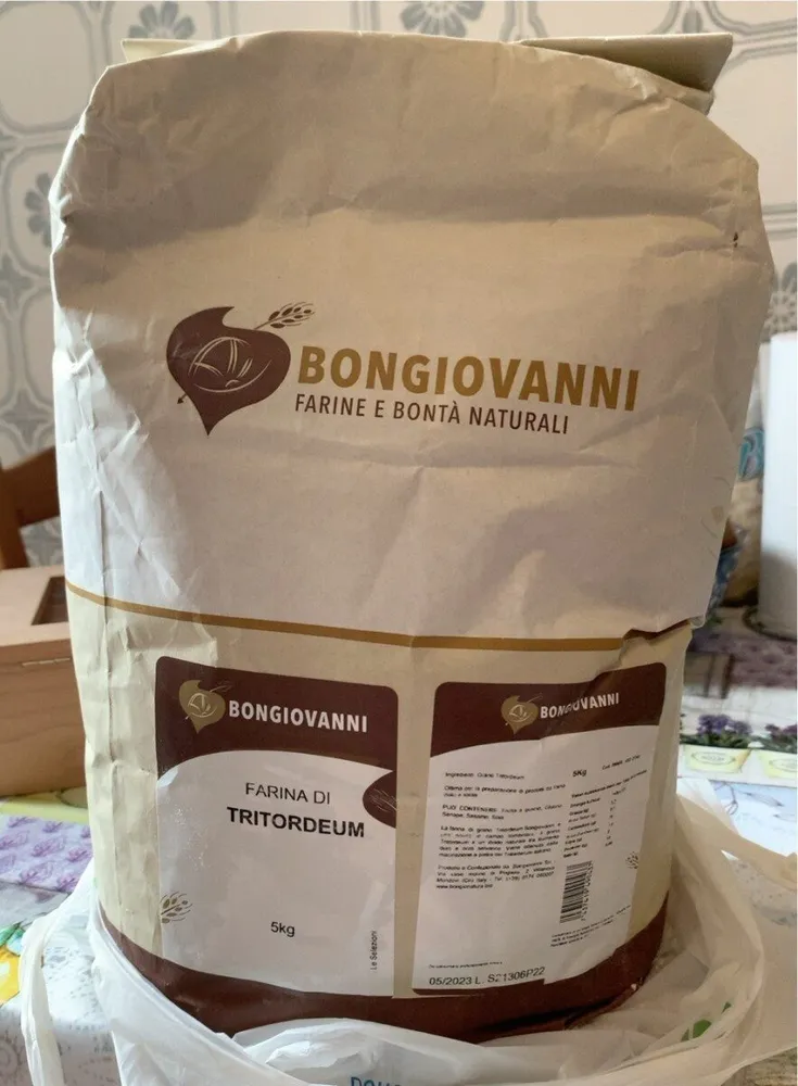 Farina di Tritordeum