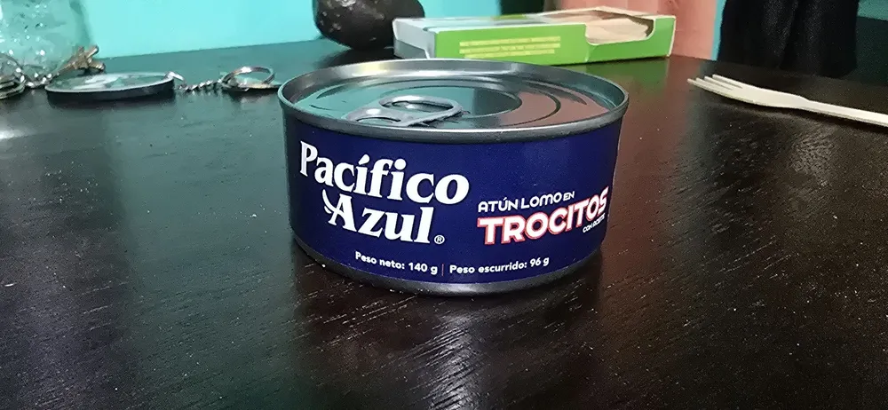 Tuna Pacifico Azul with Olive oil (Atum lomo en troncitos con azeite)
