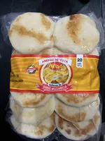 Arepas De Yuca Con Queso Mozzarella