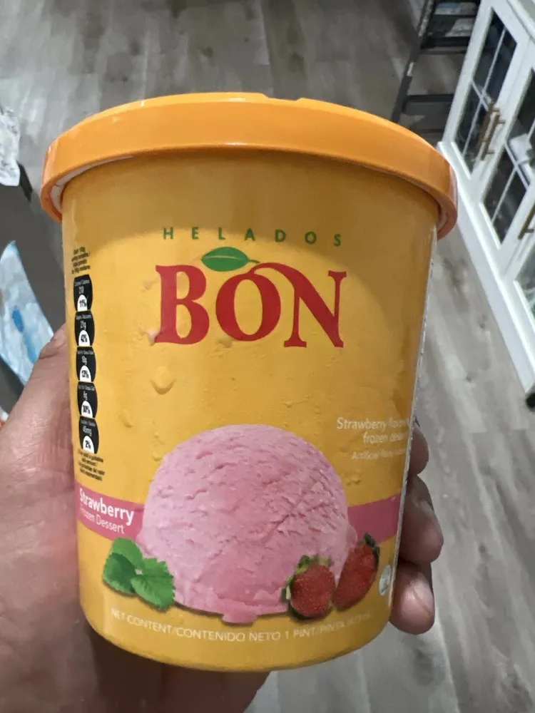 Strawberry Frozen Dessert