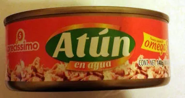 Atún en agua