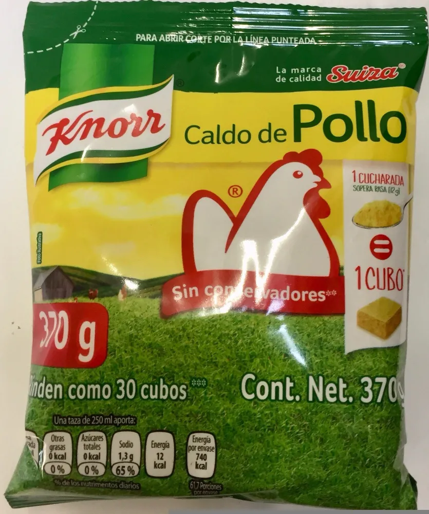 CALDO DE POLLO