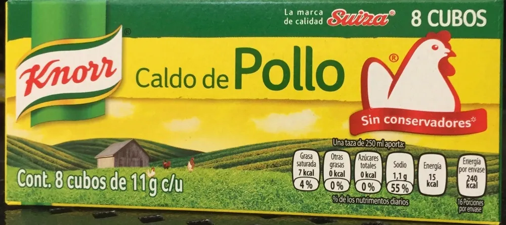 CALDO DE POLLO