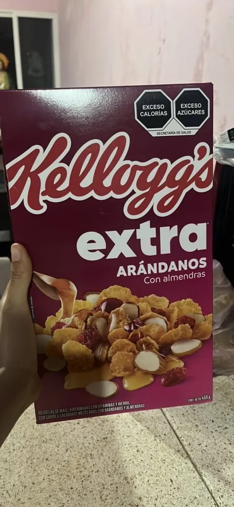 Cereal Kellogg's Extra arándanos con almendras