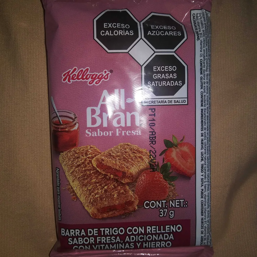 Barras Kellogg's All Bran rellenas de fresa