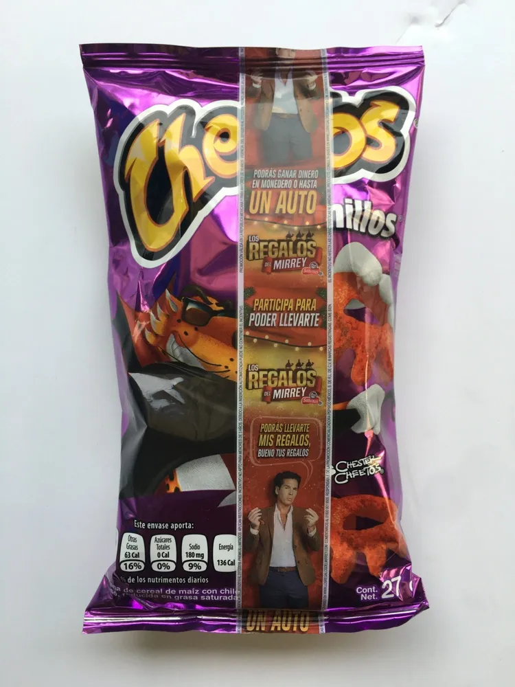 Cheetos Colmillos