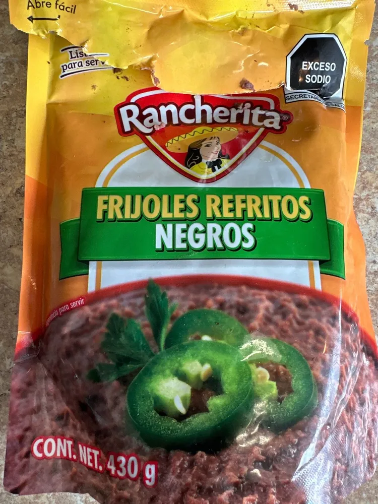 Frijoles refritos negros
