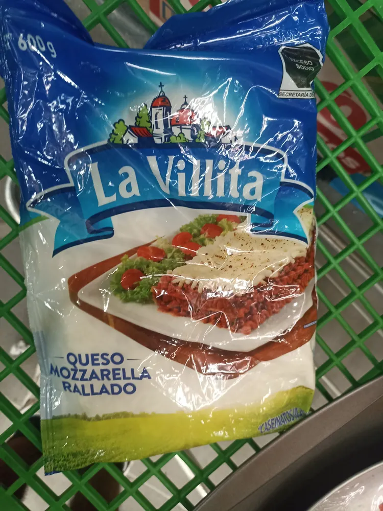 Queso mozzarella rallado