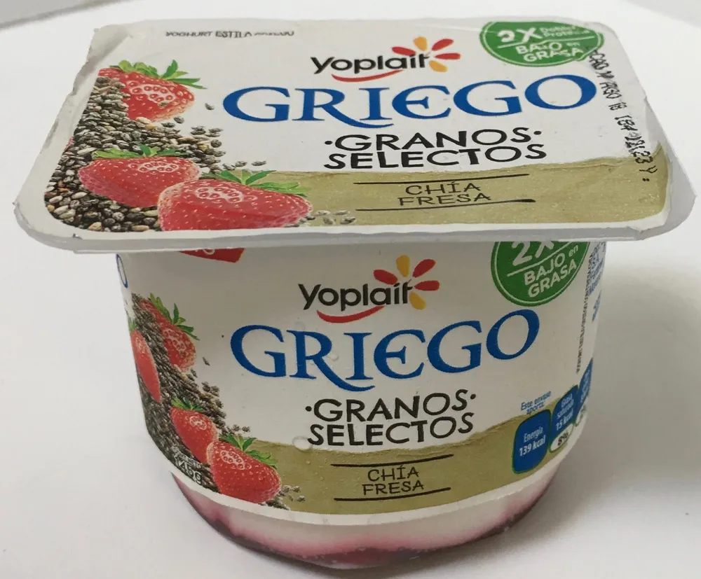 Yoplait Griego Granos Selectos Chia Fresa