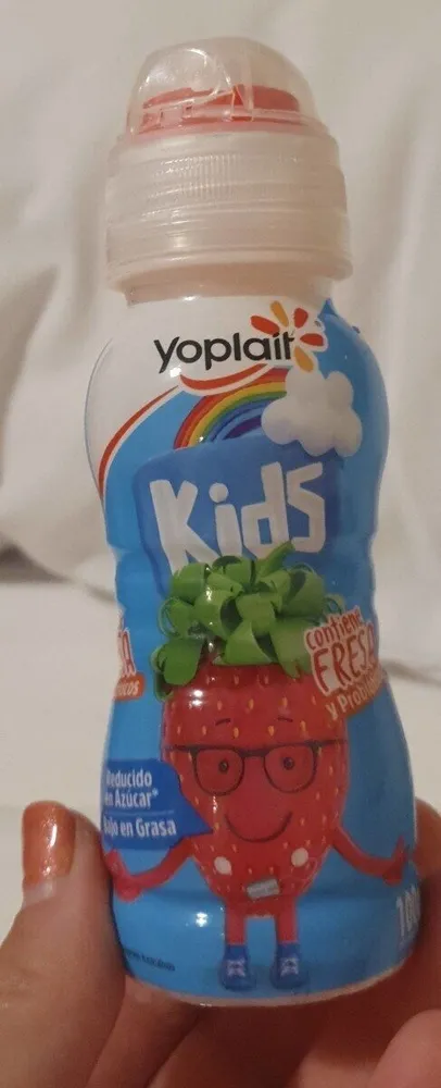 Yoplait kid fraise et probiotique