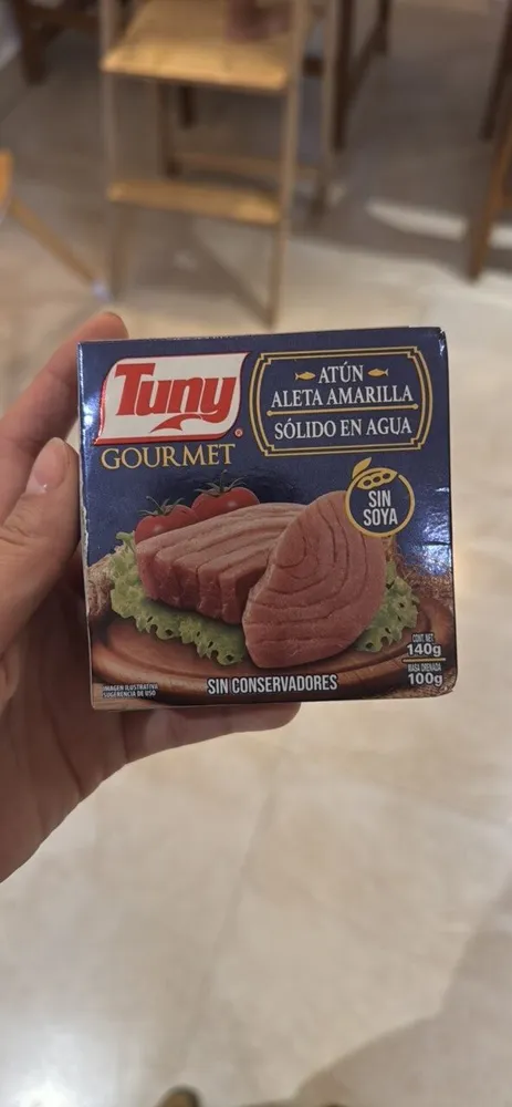 Lomo de Atún aleta amarilla solido en agua