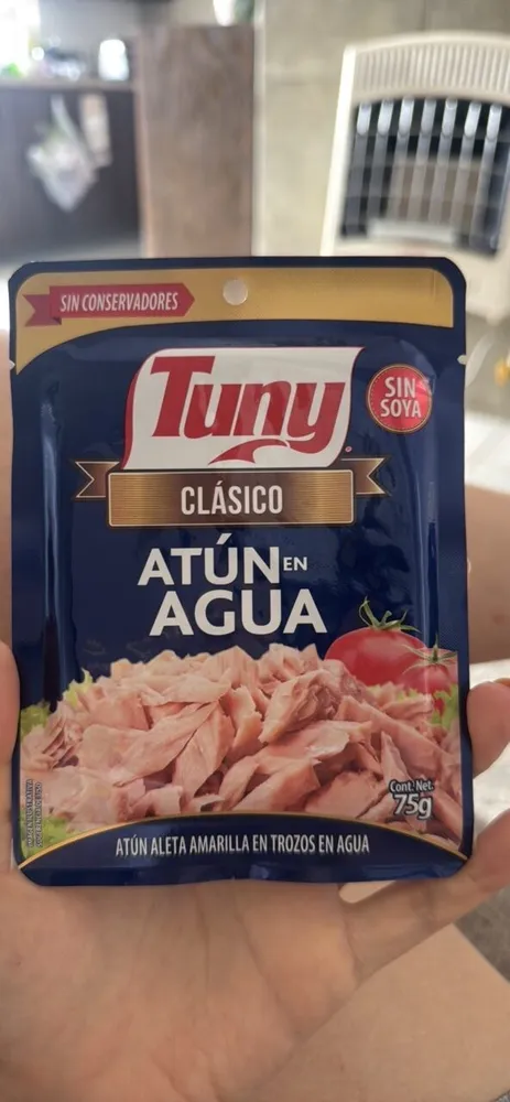 Atun en agua