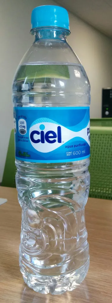 Agua purificada Ciel