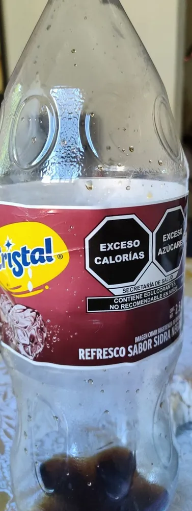 Refresco sabor sidra negra